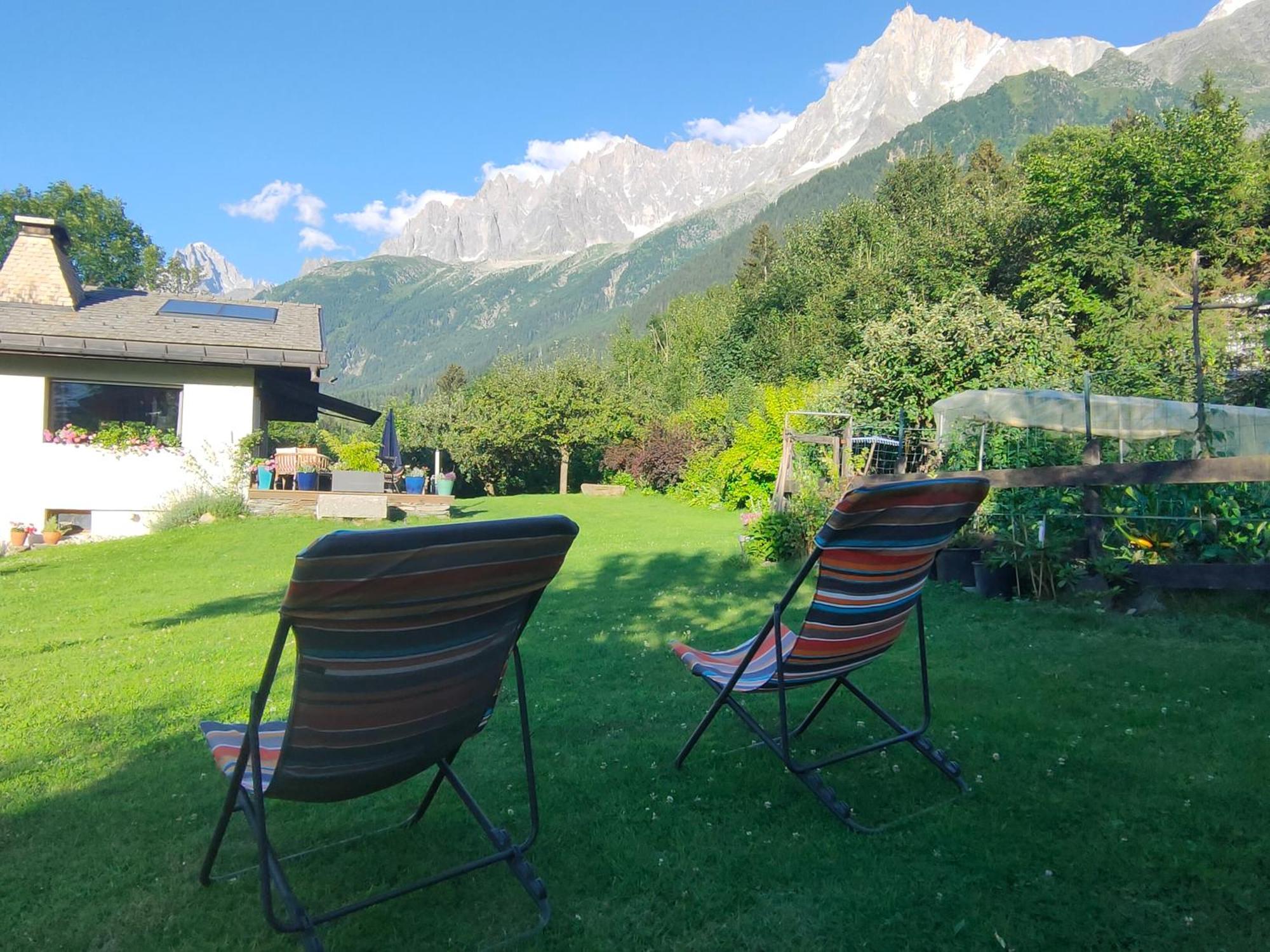Beau Studio Dans La Vallee De Chamonix Les Houches Exterior foto